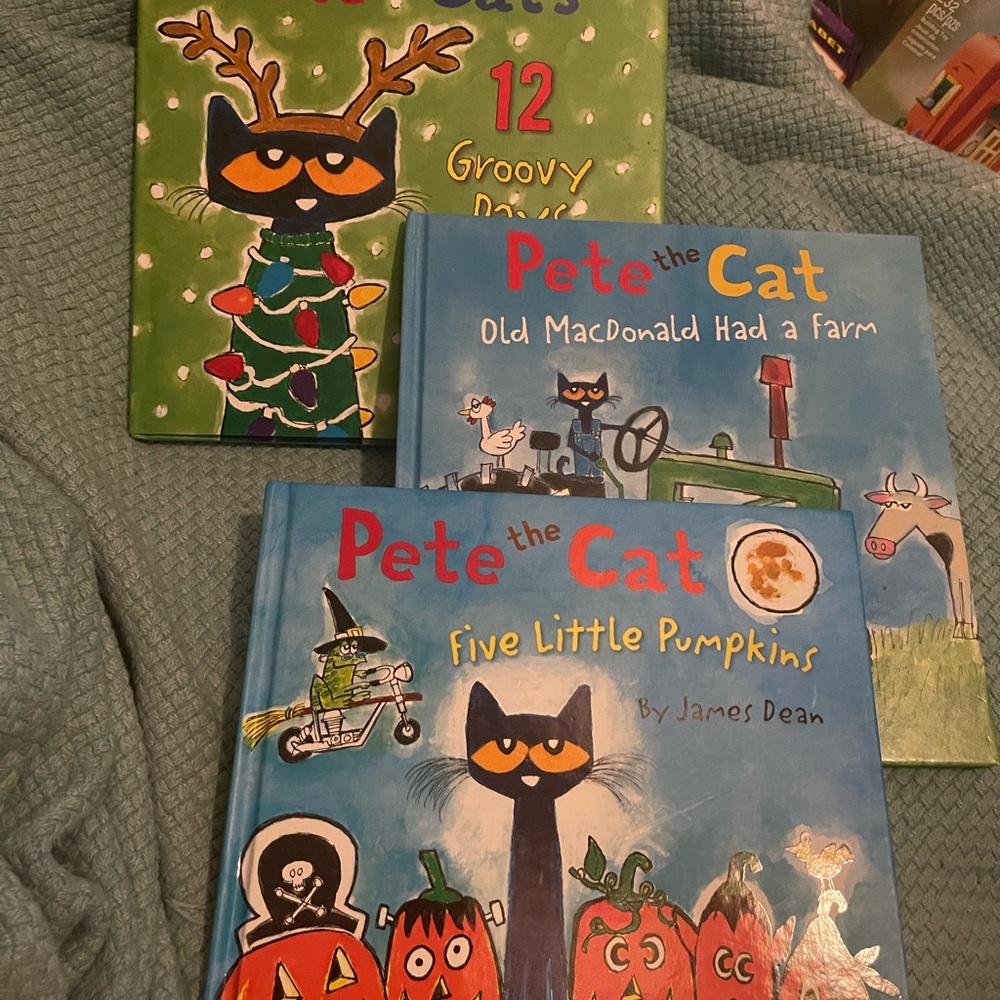 Pete the Cat Children's Book Set - Colorful Collection